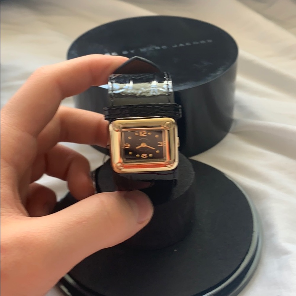 Marc Jacobs Watch - Picture 6 of 6